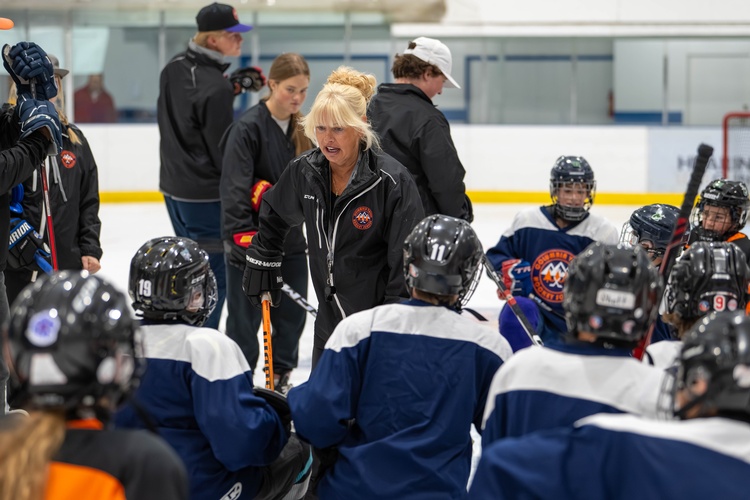 Columbia Valley Hockey School